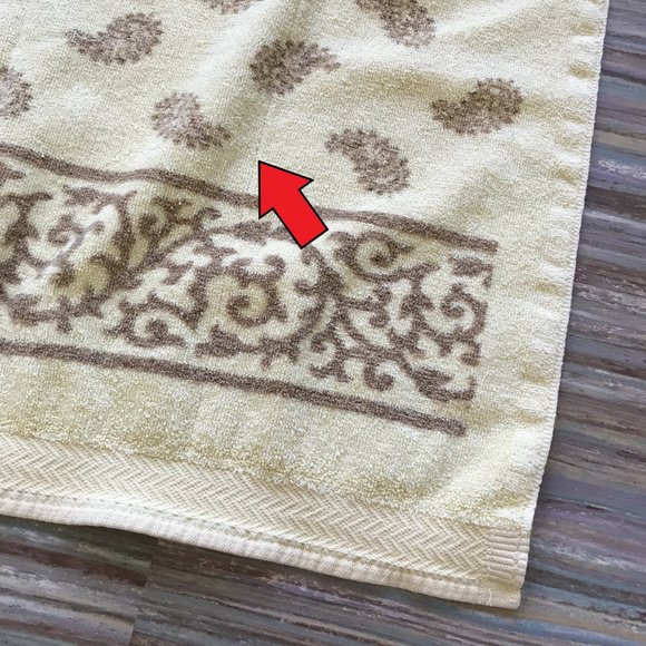 Wabasso Yellow Terry Cloth Towel Brown Paisley Print Vintage Madein Canada 24x42 - Picture 2 of 6
